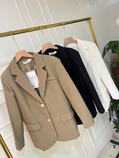 Women’s Single Breasted Blazer